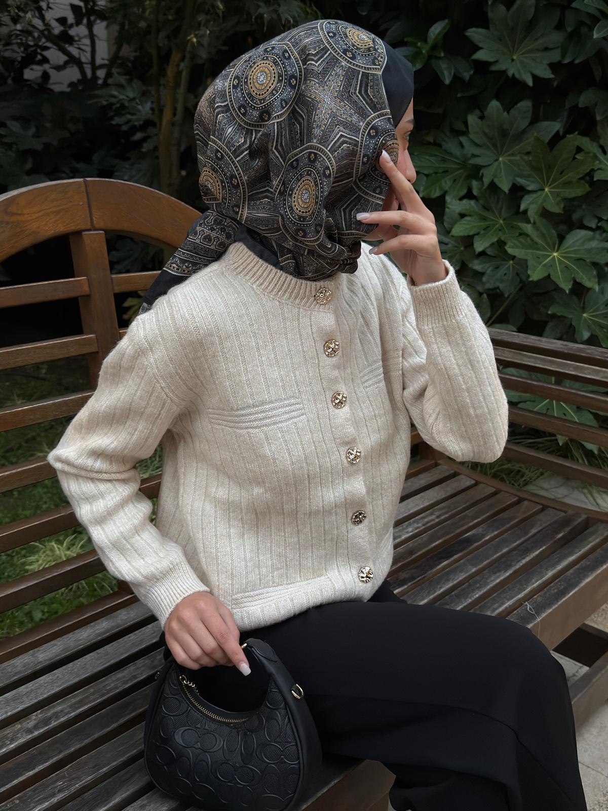 Yün Karışımlı Taş Rengi Hırka 