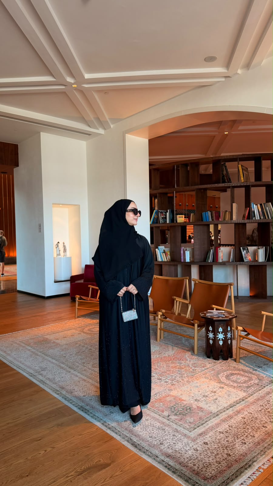 SHINE ABAYA